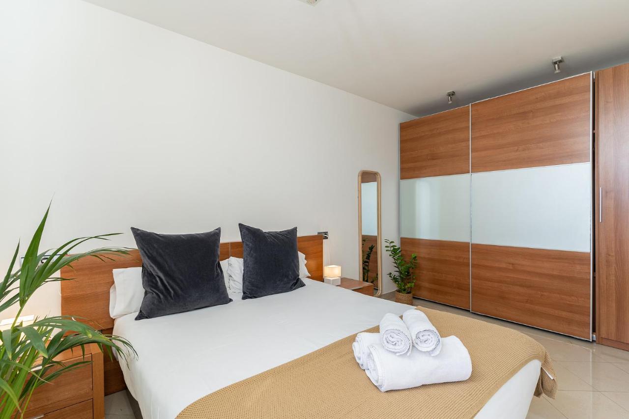 Monko On The Rock Apartment Торемолинос Екстериор снимка